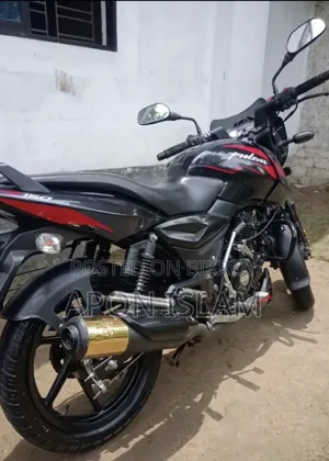 Bajaj Pulsar 150 2023 Black
