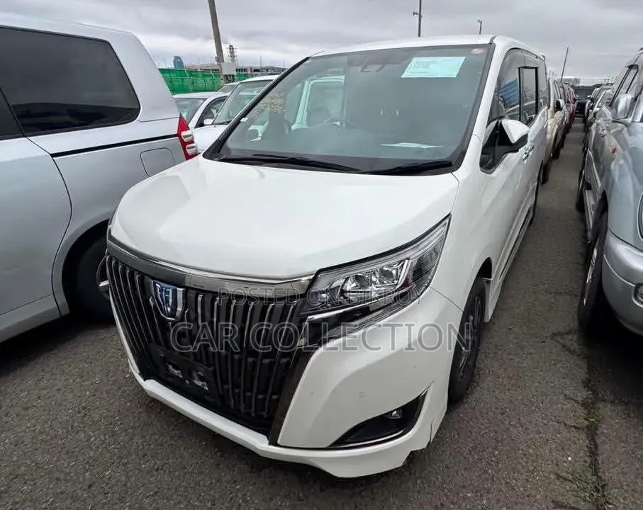 Toyota Esquire 2021 Pearl