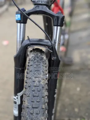 Sr-Suntour XCM 27.5