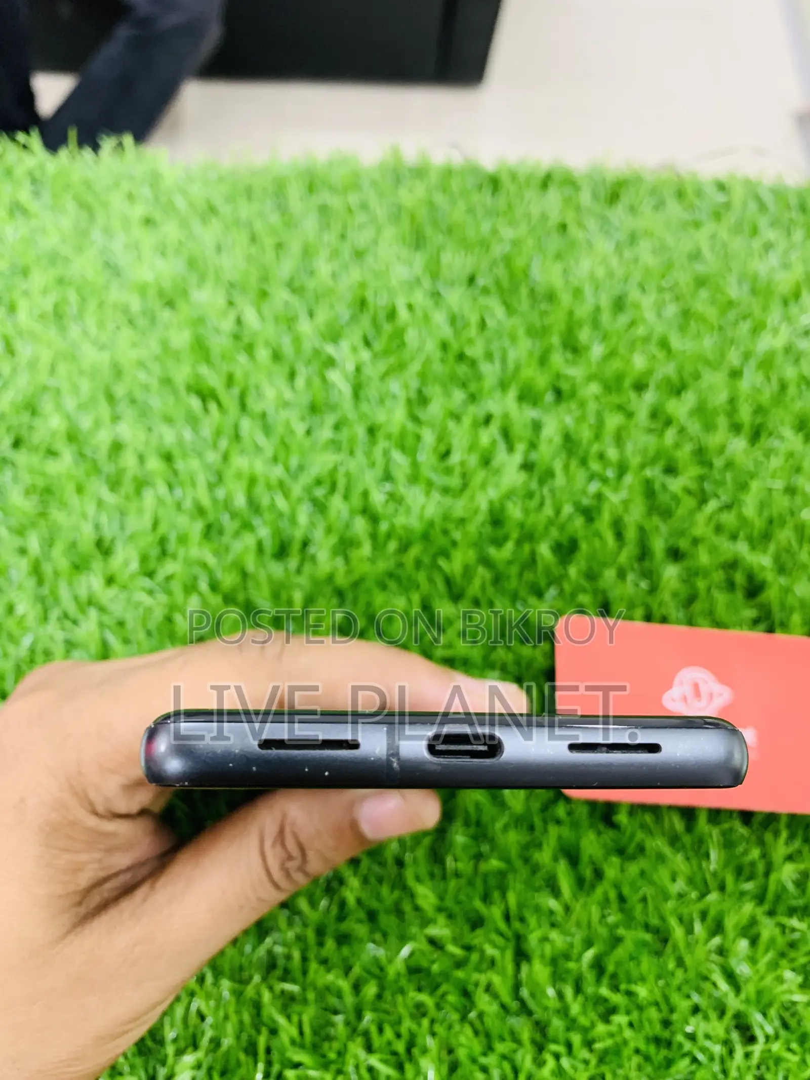 গুগল পিক্সেল ৭ ১২৮ জিবি ব্ল্যাক