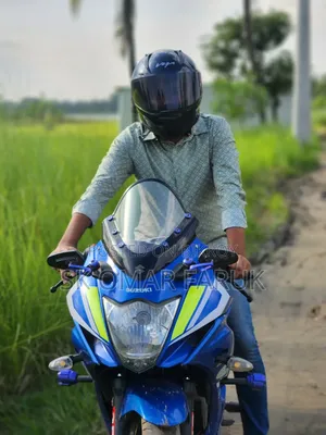 সুজুকি জিক্সার এসএফ ২০১৯ ব্লু