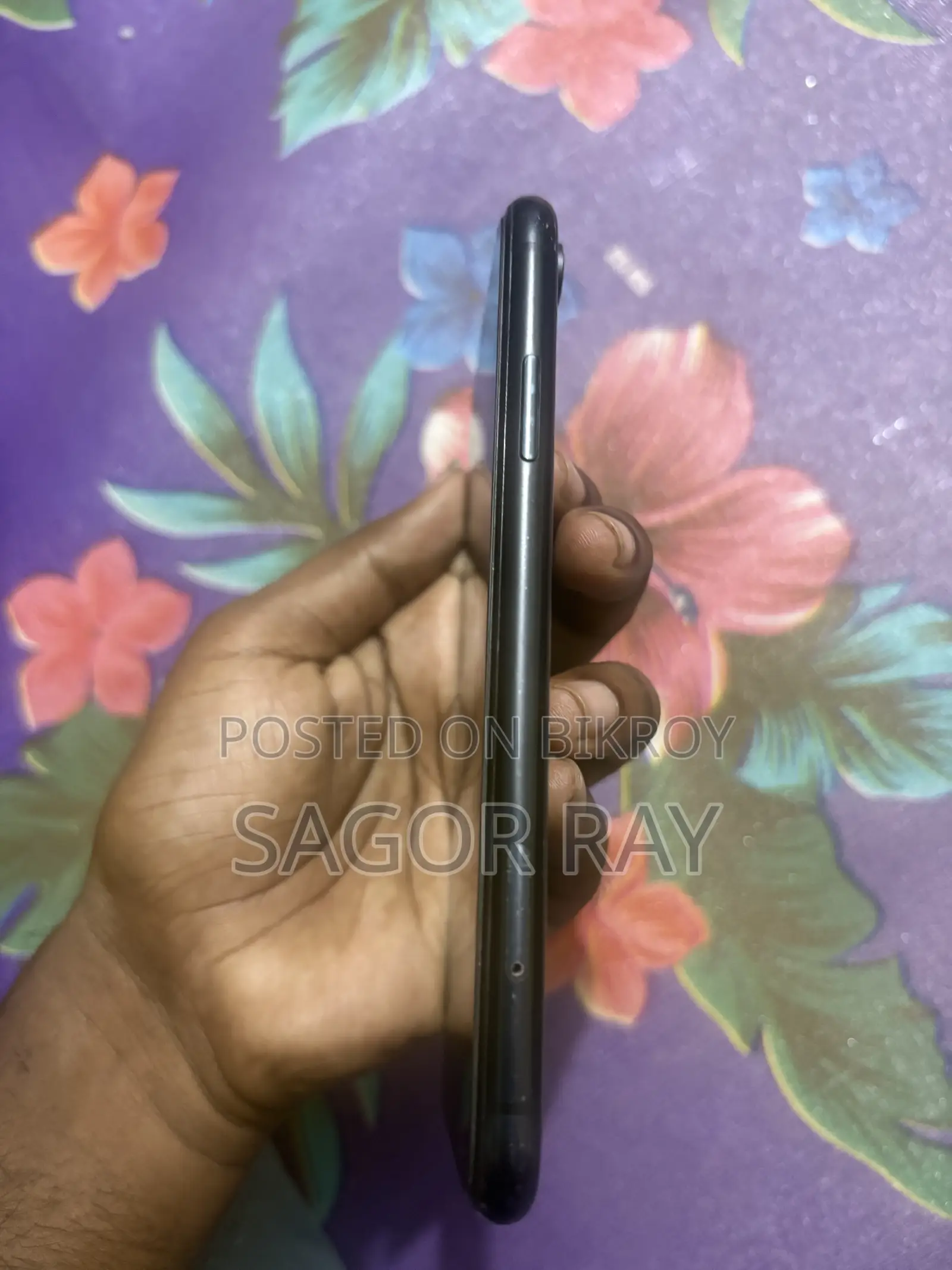 অ্যাপল আইফোন এক্সআর ৬৪ জিবি ব্ল্যাক