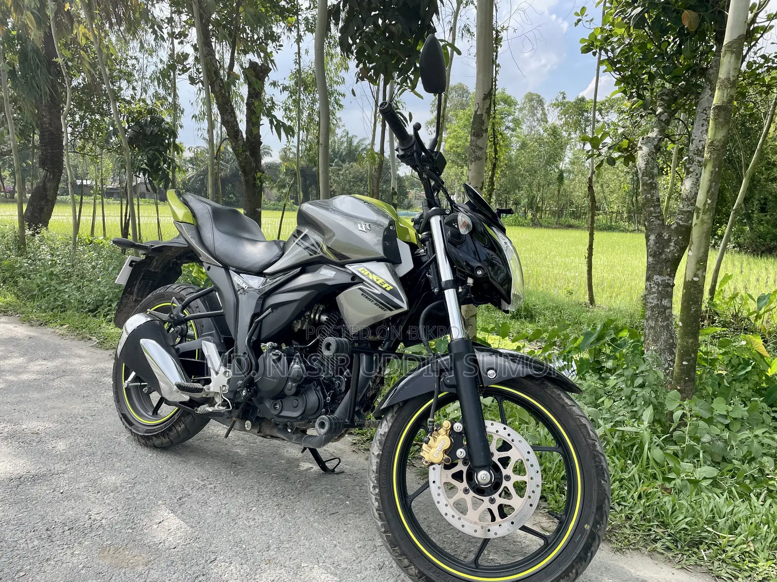 Suzuki Gixxer 2026 Gray