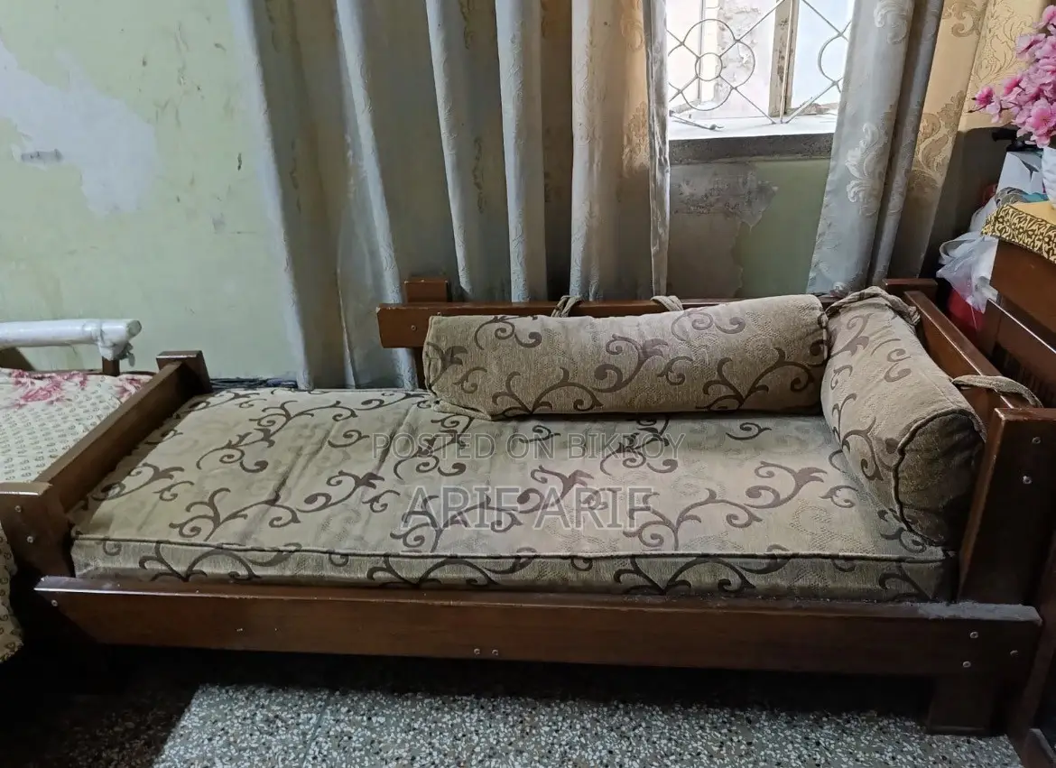 হাতিল দিভান সোফা