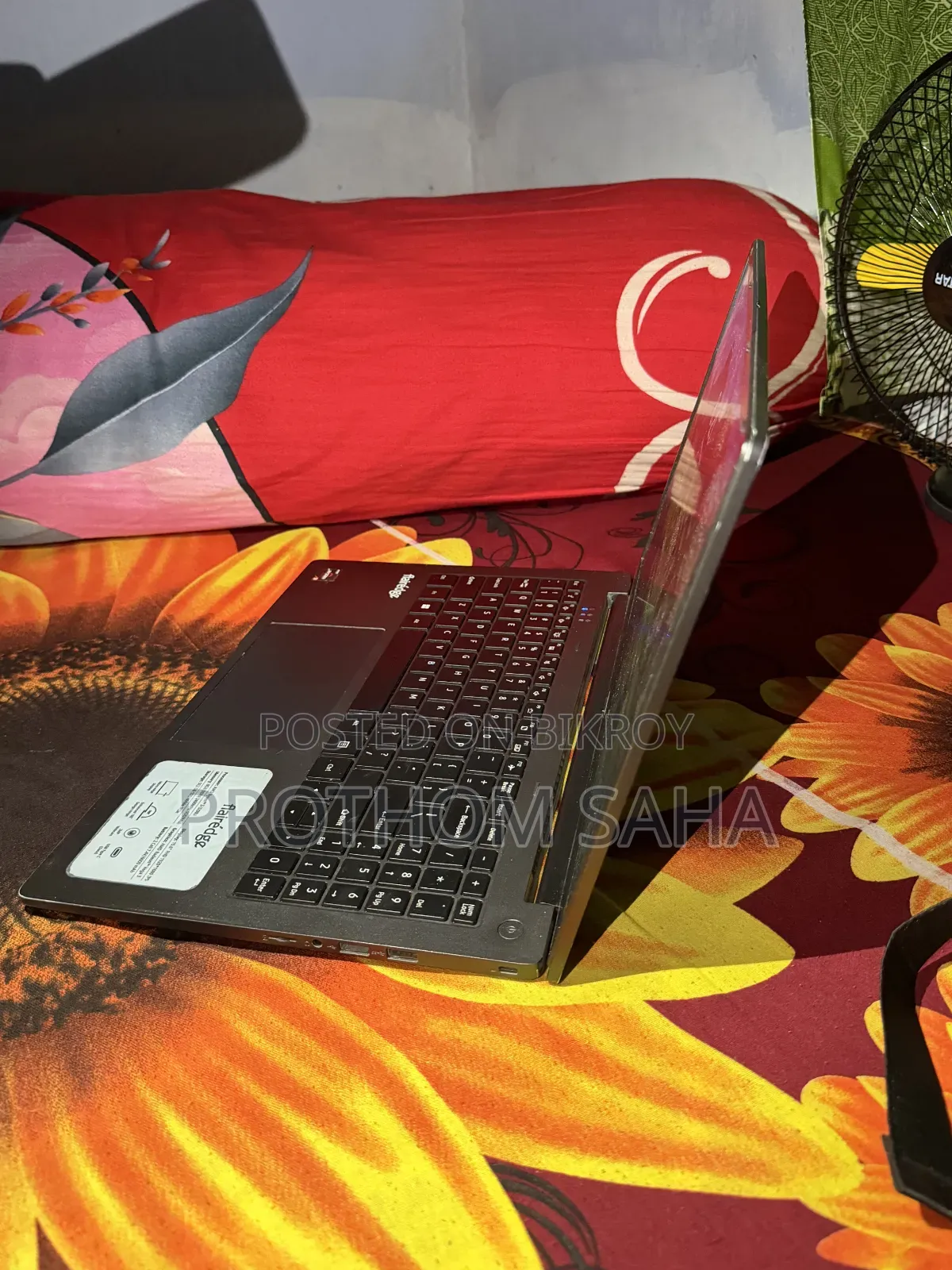 Laptop Dell Adamo XPS 8GB Intel Celeron SSHD (Hybrid) 512GB