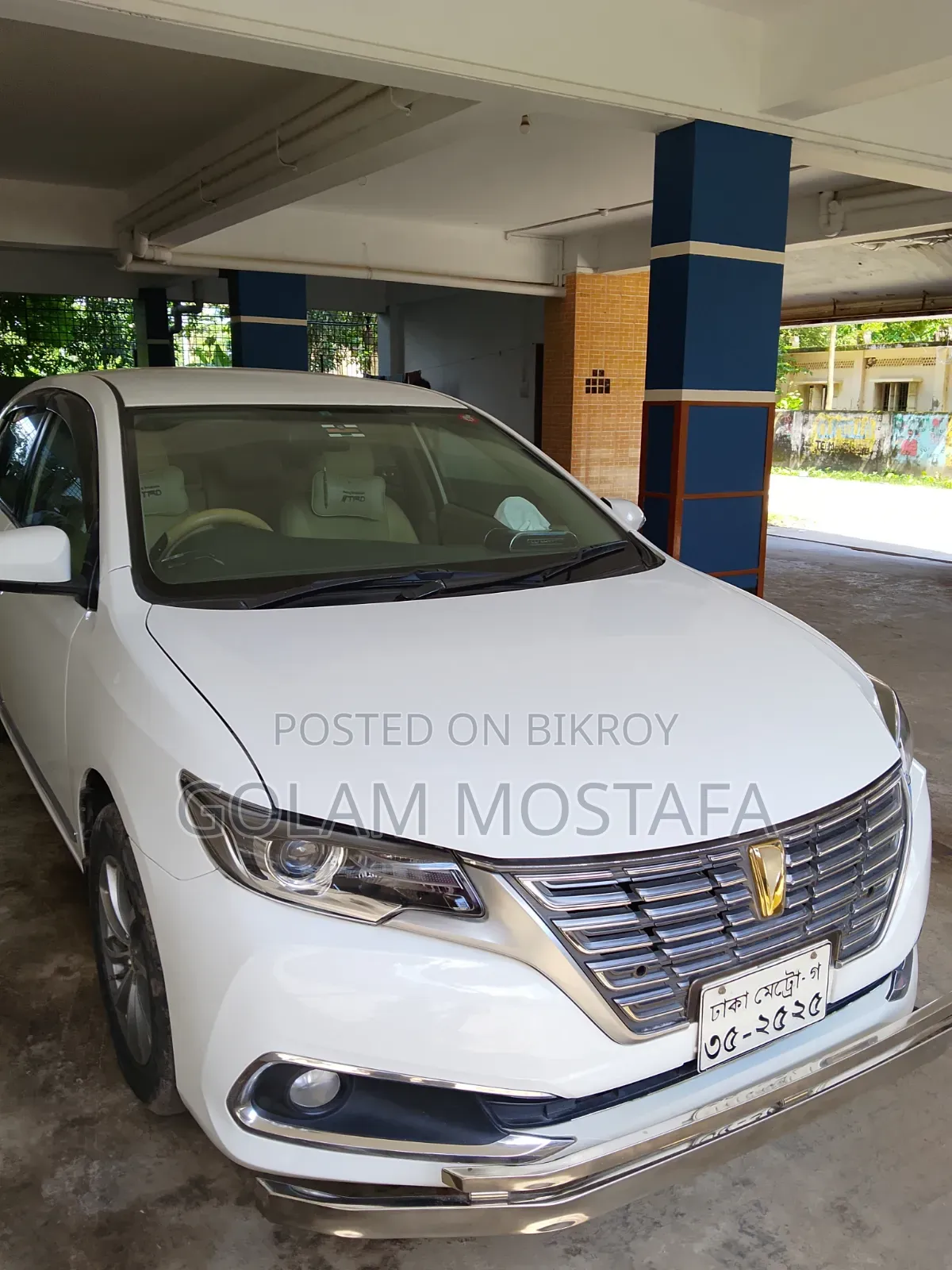 New Toyota Premio 2010 White