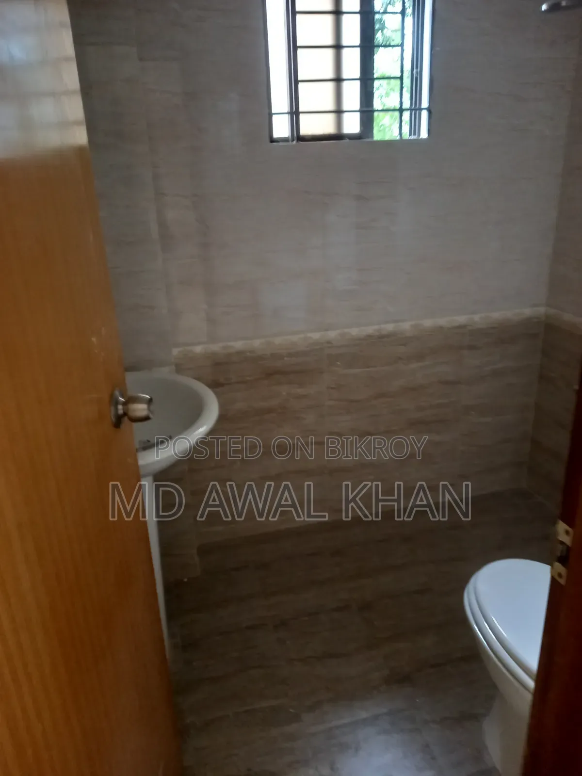 লালমাটিয়া, মোহাম্মদপুর-এ ৩ বেডরুমের এপার্টমেন্ট বিক্রয়