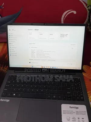 Laptop Dell Adamo XPS 8GB Intel Celeron SSHD (Hybrid) 512GB