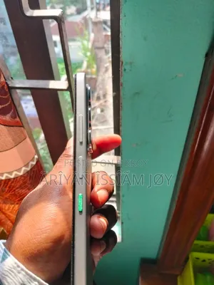 ইনফিনিক্স হট ৬০আই ১২৮ জিবি সিলভার