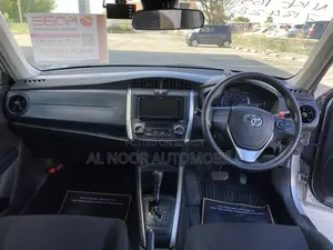 Toyota Corolla Fielder 2021 Silver