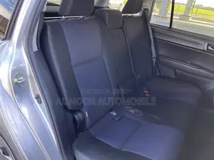 Toyota Corolla Fielder 2021 Silver