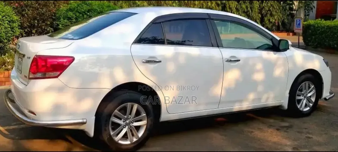 টয়োটা অ্যালিওন ২০১২ পার্ল