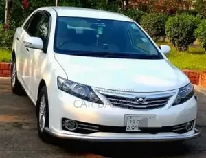 টয়োটা অ্যালিওন ২০১২ পার্ল