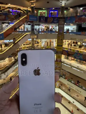 অ্যাপল আইফোন এক্সএস ২৫৬ জিবি সাদা