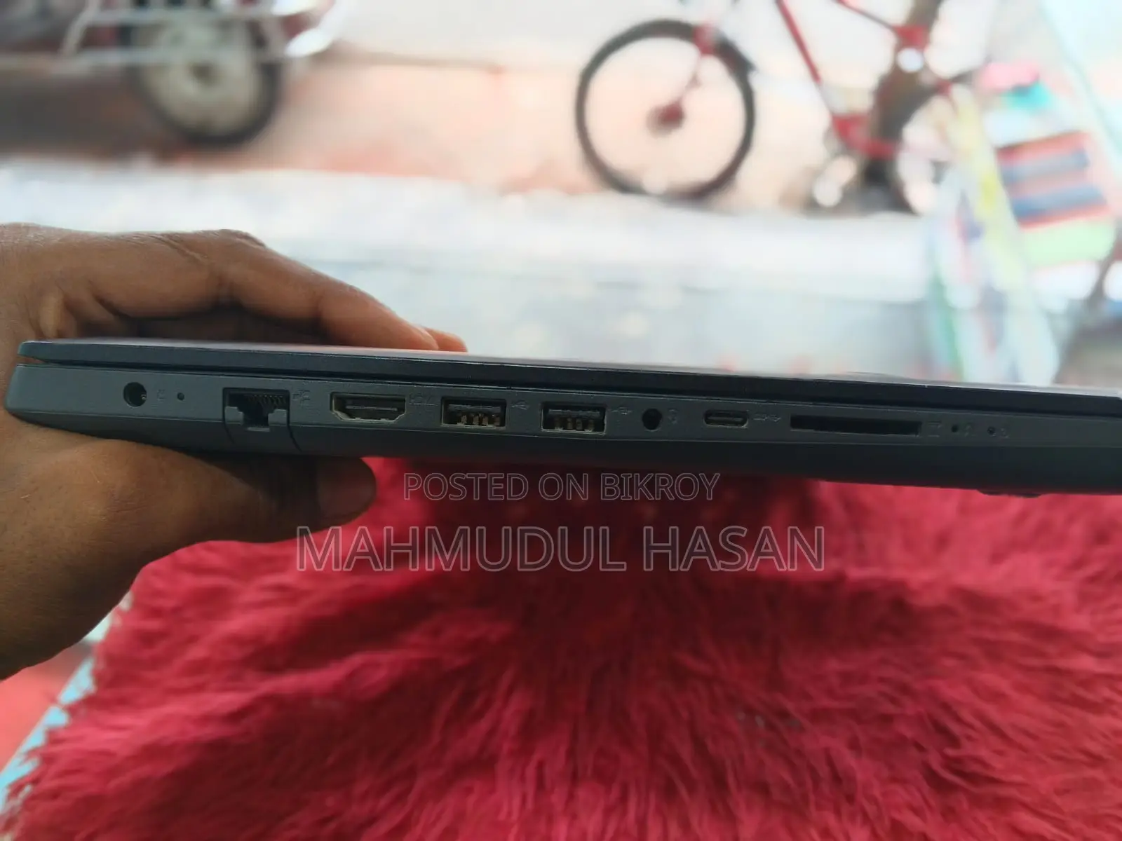 Laptop Lenovo IdeaPad 330 4GB Intel Core i3 HDD+SSD 1T