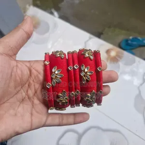Handmade Kundan Bangles