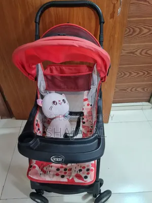 বেবি স্ট্রোলার