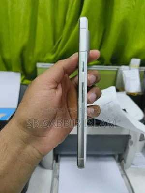 গুগল পিক্সেল ৭ ১২৮ জিবি হোয়াইট