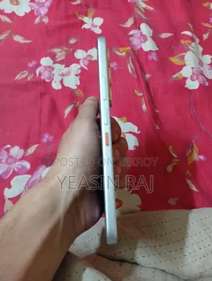 ইনফিনিক্স হট ৬০ প্রো ১২৮ জিবি সিলভার