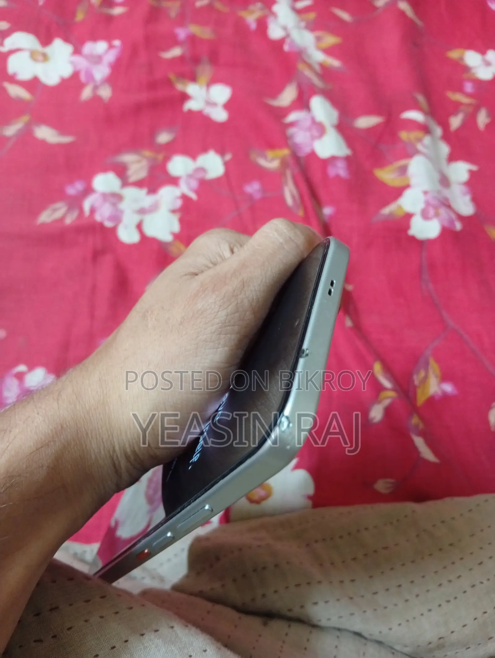 ইনফিনিক্স হট ৬০ প্রো ১২৮ জিবি সিলভার