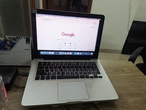 Laptop Apple MacBook 2012 8GB Intel Core i5 HDD 256GB
