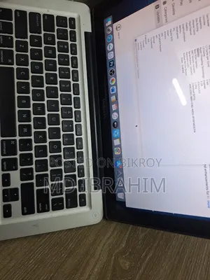 Laptop Apple MacBook 2012 8GB Intel Core i5 HDD 256GB