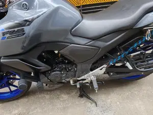 Yamaha FZS V3 2025 Gray