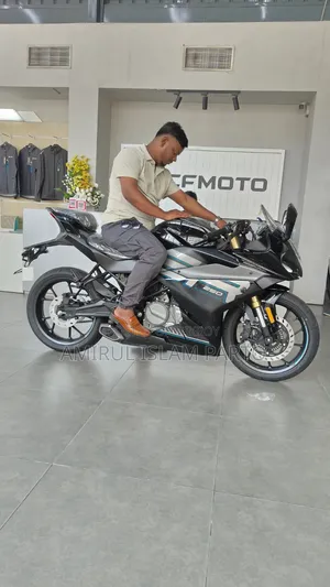 CFMoto 250SR 2026 Black