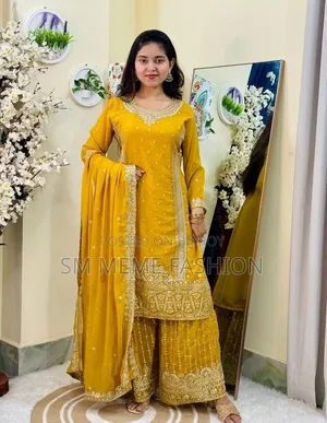 সিকোয়েন্স এমব্রয়ডারি গারারা থ্রি পিস