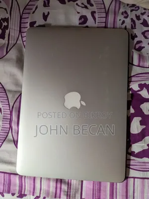 Laptop Apple MacBook 2017 8GB Intel Core i7 SSD 500GB