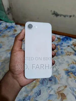 নতুন অ্যাপল আইফোন ১৬ই ১২৮ জিবি সাদা