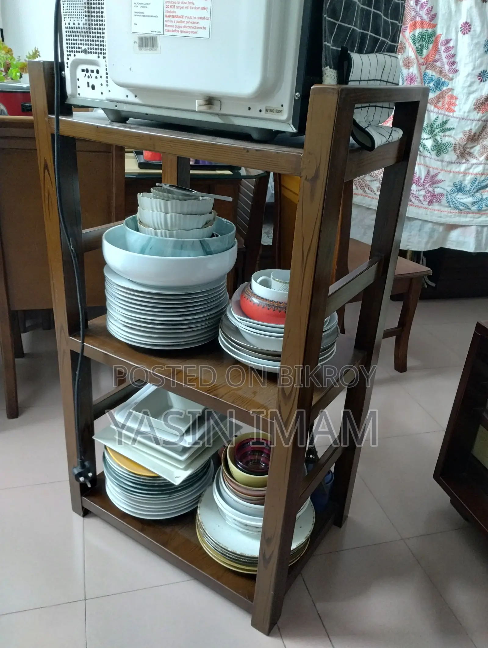 ওভেন স্ট্যান্ড মালয়েশিয়ান উড