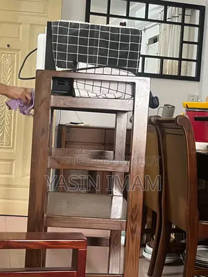 ওভেন স্ট্যান্ড মালয়েশিয়ান উড