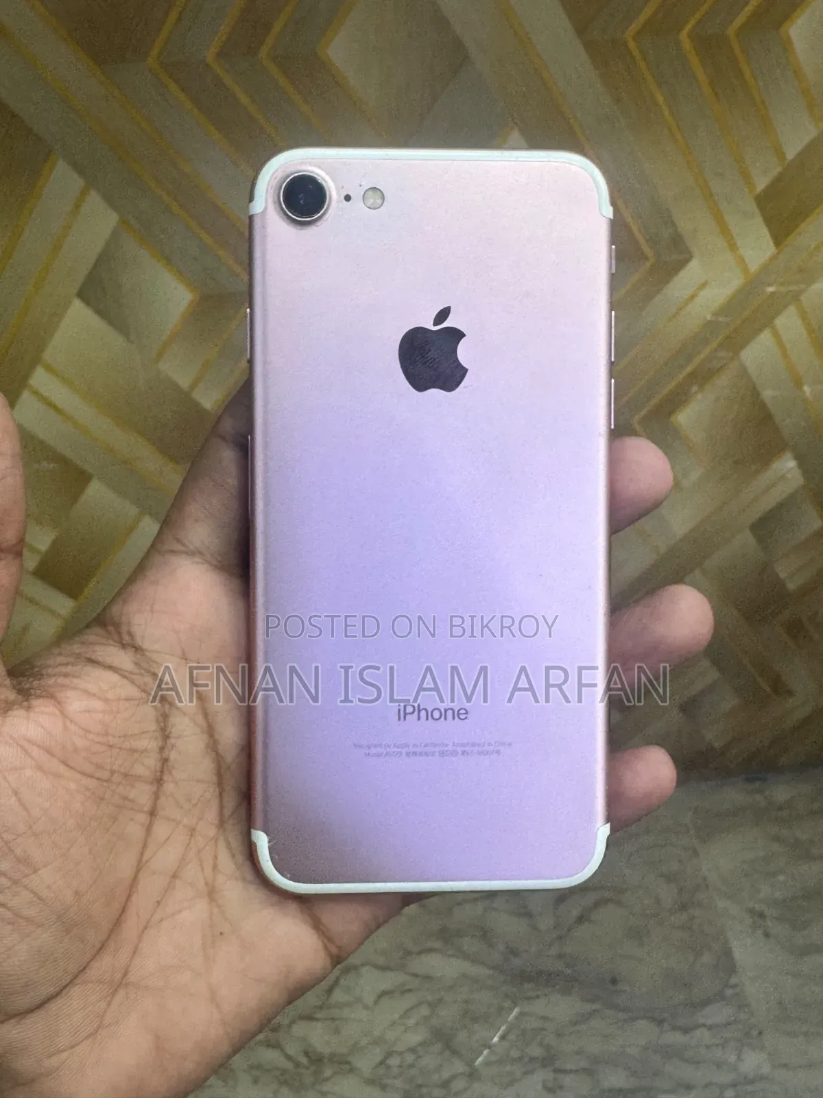 অ্যাপল আইফোন ৮ ৬৪ জিবি