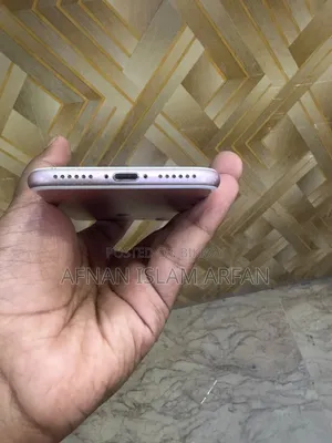 অ্যাপল আইফোন ৮ ৬৪ জিবি