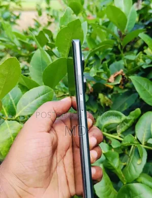 রিয়েলমি ২৫৬ জিবি গ্রিন
