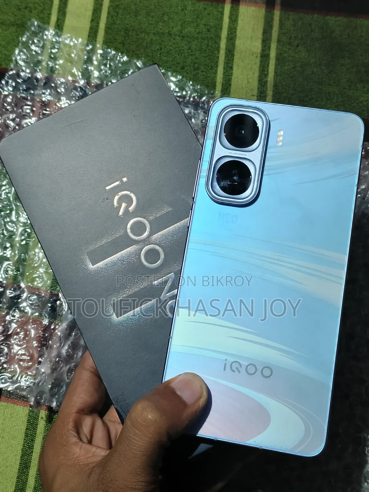 iQOO Neo11 256 GB Blue