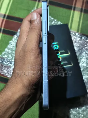 iQOO Neo11 256 GB Blue
