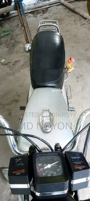 Yamaha R15 V3 1999 White