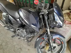 বাজাজ পালসার এন১৫০ ২০১৮ ব্লু