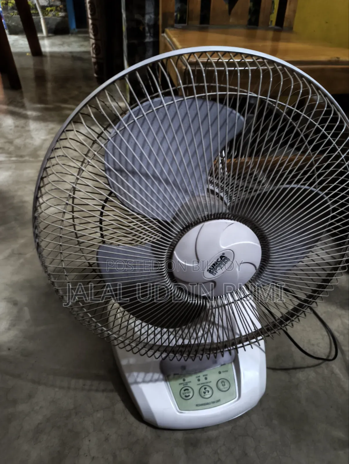 সানকা রিচার্জেবল টেবিল ফ্যান