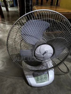 সানকা রিচার্জেবল টেবিল ফ্যান