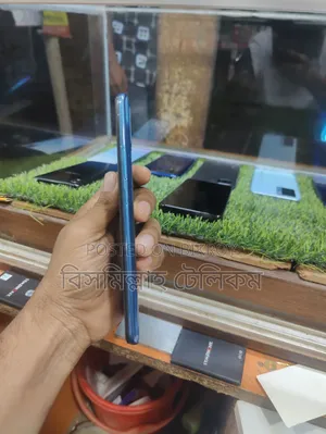 ইনফিনিক্স হট ১১ প্লে ৬৪ জিবি নীল