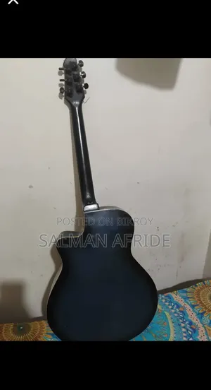 Yamaha Guitar Sell Post
