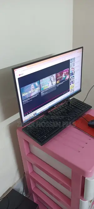 Desktop Computer 8GB RAM Intel Core i5 Processor 256GB SSD