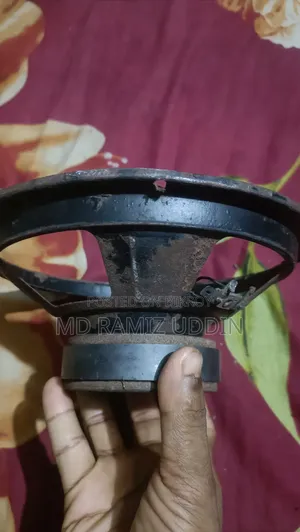 স্পিকার বিক্রয়ের জন্য