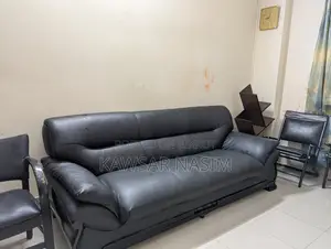 ওটবি ৩ সিটার ব্ল্যাক সোফা