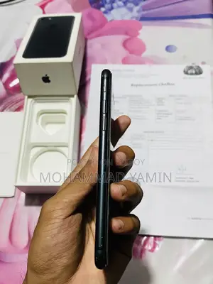 অ্যাপল আইফোন ৭ ৩২ জিবি ব্ল্যাক