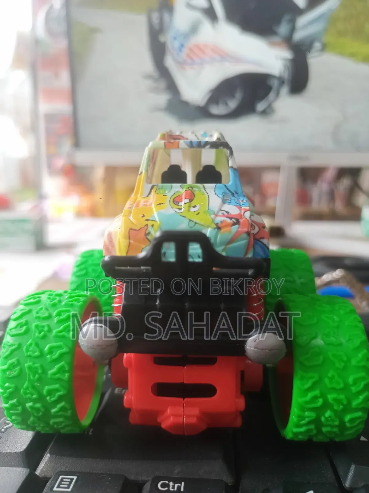 অসাধারণ খেলনা