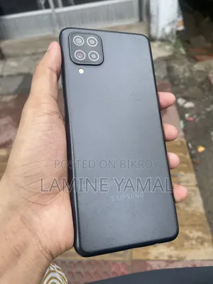 স্যামসাং গ্যালাক্সি এ১২ ৬৪ জিবি কালো